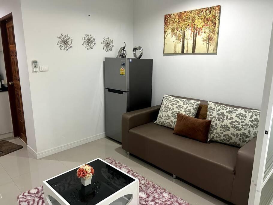 Baan Klang Condo In Central Hua Hin Exterior photo