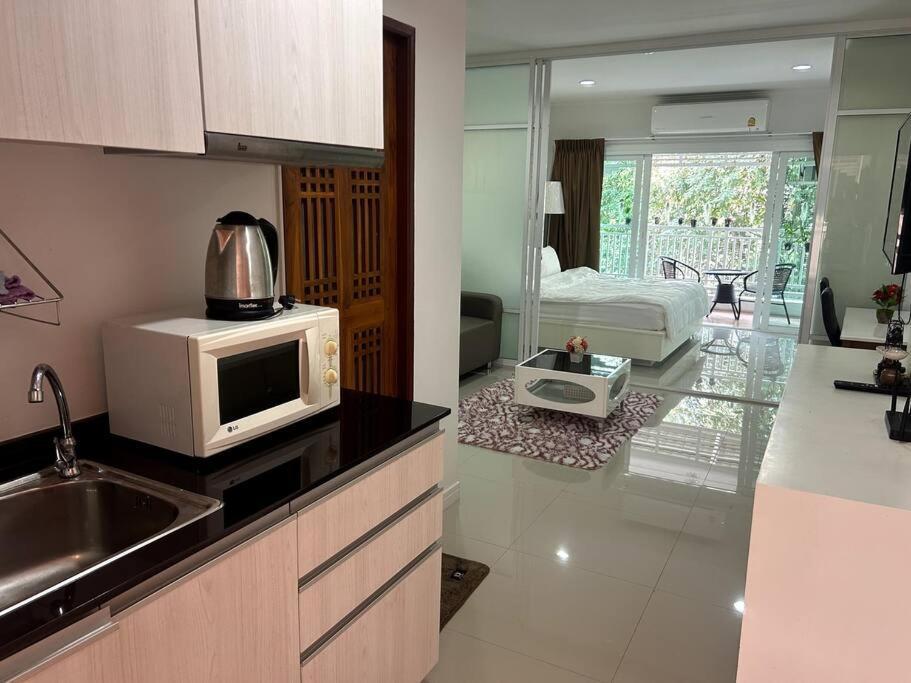 Baan Klang Condo In Central Hua Hin Exterior photo